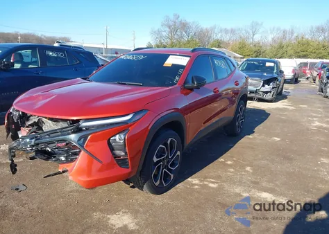 2024 Chevrolet Trax Fwd 2Rs z USA, uszkodzony, nr VIN KL77LJE21RC090628